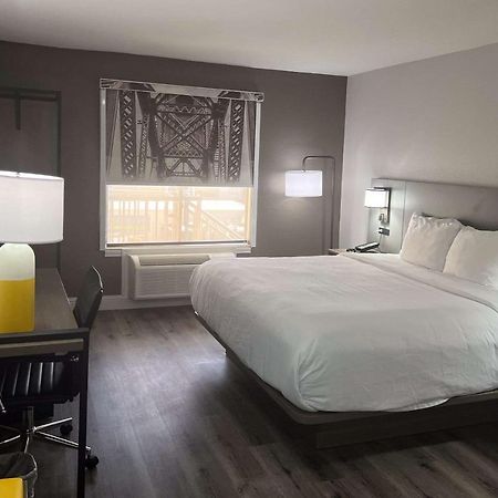Comfort Inn & Suites Houston West-Кейти Экстерьер фото